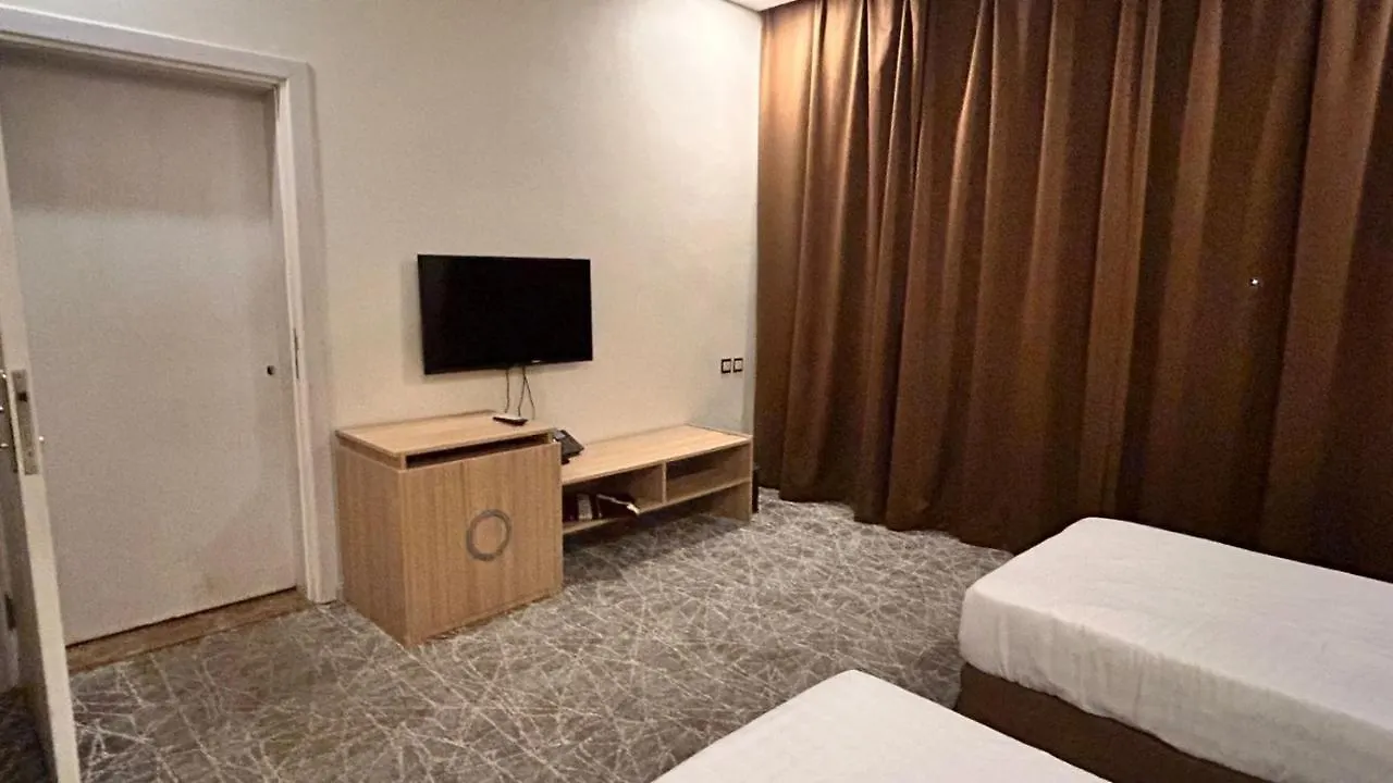 Al Madinah Anasat Hotel Medina