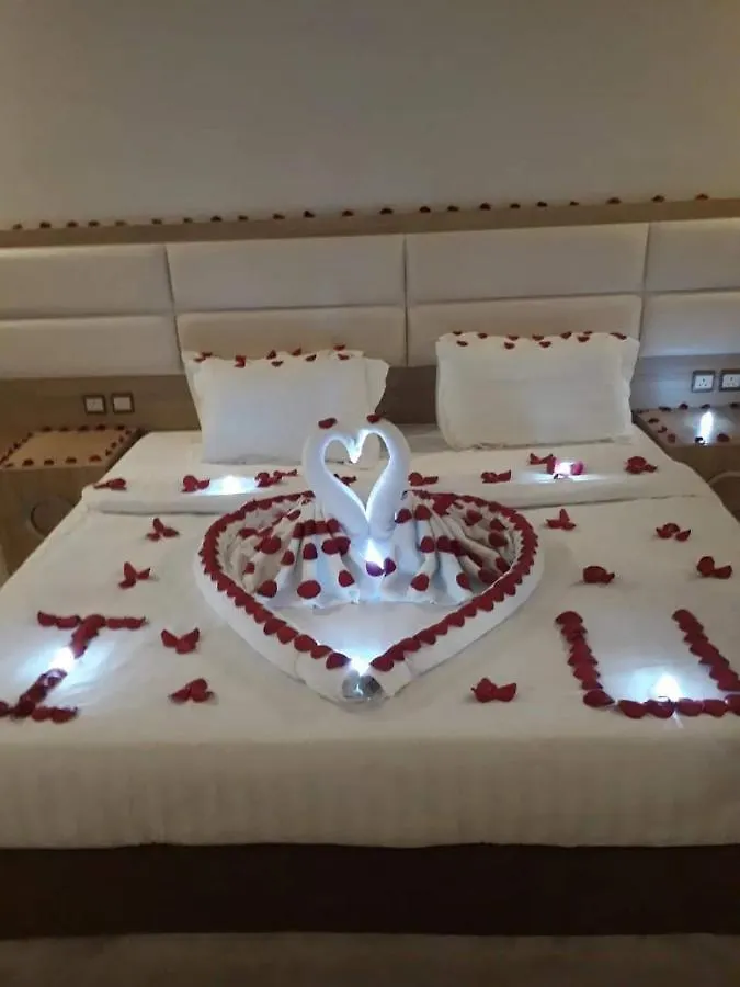 Al Madinah Anasat Hotel Medina